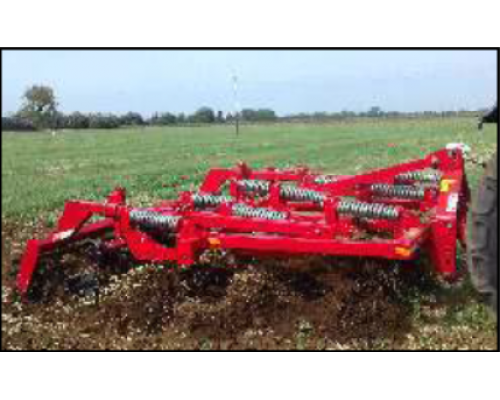 Cultivator de miriște AJAX TRIO