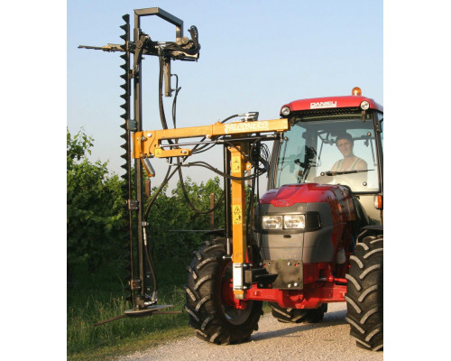 Agregat pentru tăierea viţei de vie în verde